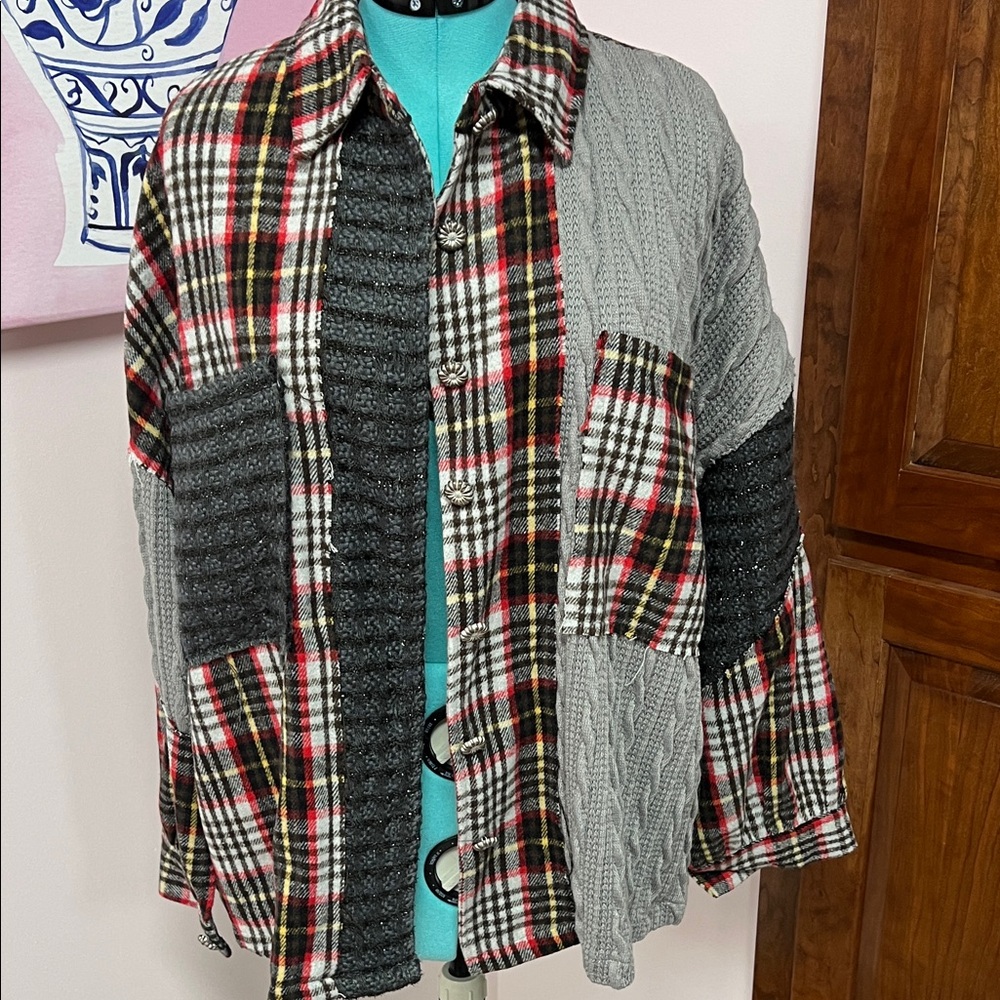 POL Patchwork Plaid & Knit Button-Down Shirt Jacket in Red, Black & Gray